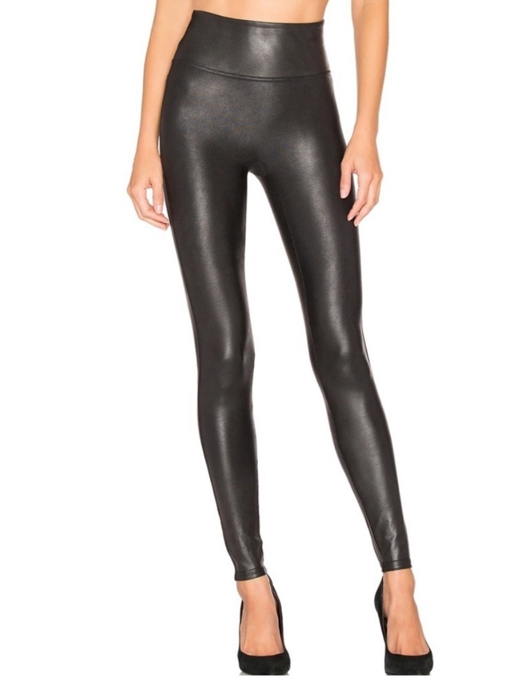 Spanx faux leather leggings size small in excellent like-new condition